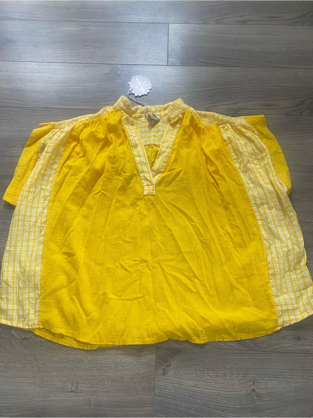 Women’sYellow Lightweight - 100% cotton made in Italy - brand new never worn